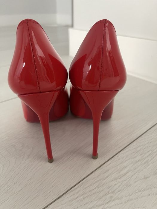 Туфли Christian Louboutin