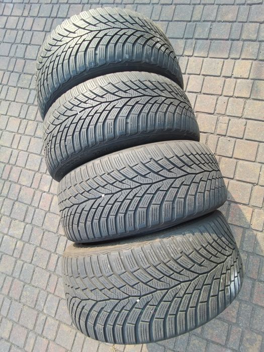 225/50R17 Zimowe Opony CONTINENTAL