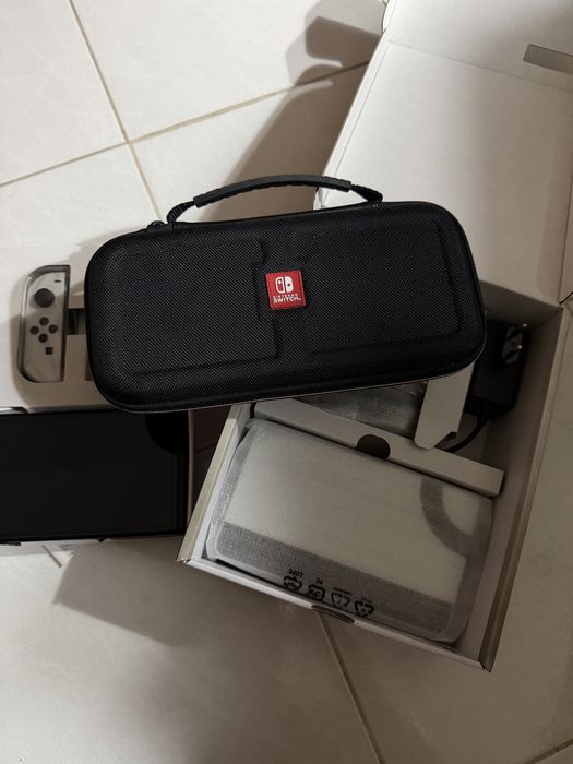 Nintendo Switch Oled Branca