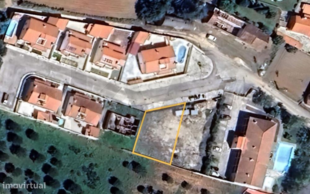 Lote com Projeto Aprovado: A sua Moradia - Térrea, às portas da Serra