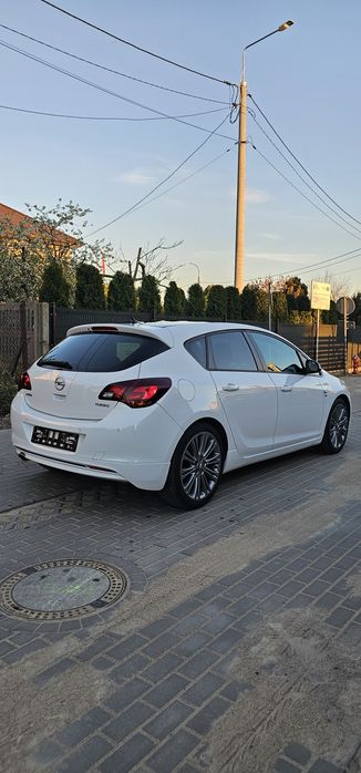 Opel Astra_1.4T_Opc-line/LIMITED*Bixenon_Serwis do końca
