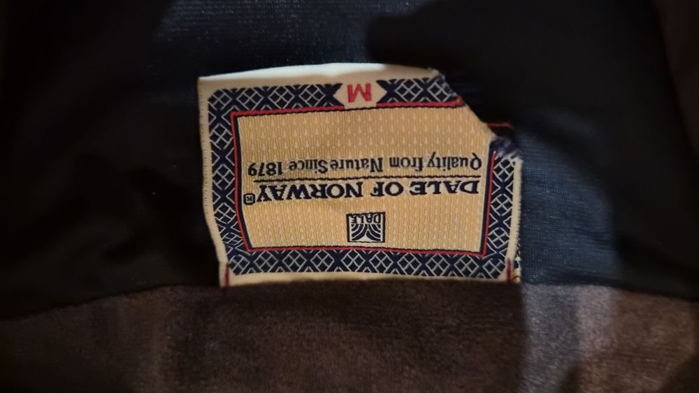 Sweter Dale of Norway M