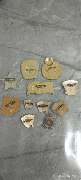 Значки різні за вашу пропозицію