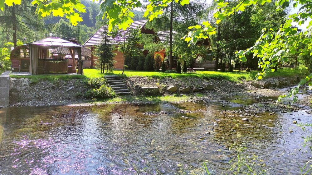 Domek Nad samą rzeką  Sauna jacuzzi 8os w górach noclegi Brenna,Ustron