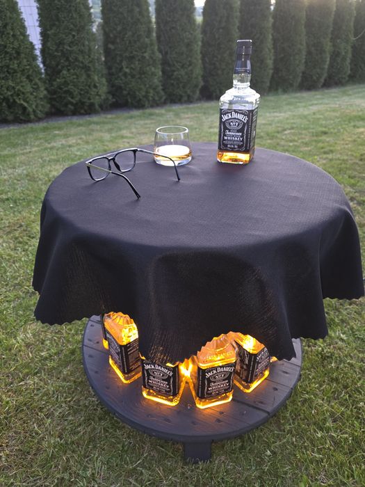 Stolik Jack daniels
