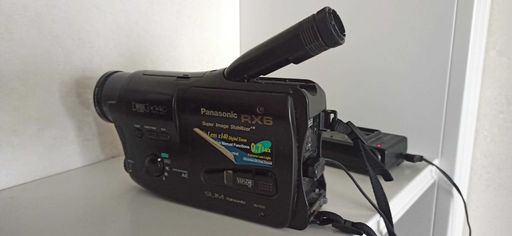 Видеокамера Panasonic NV-RX6EN (б/у)