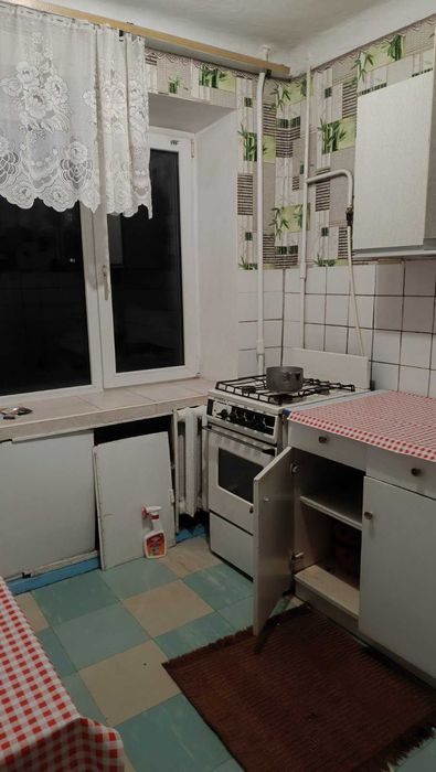 Продам квартиру 2х кімнатну в центрі міста