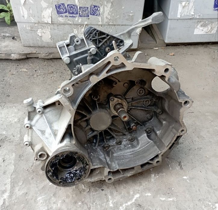 КПП Skoda A5 1.6 FVH NVT LVN JHT FZT GVY КПП Golf 5 1.6 Golf 6 Toledo 1.6 GVY КПП Touran 1.6mpi коробка Caddy 1.6mpi