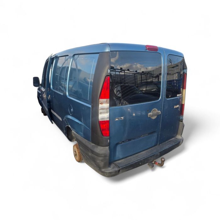 Fiat Doblo 1.9D para peças