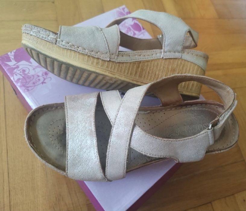 Sandały beżowe 38 Lasocki wkładka 24,5 koturny platforma  24hm