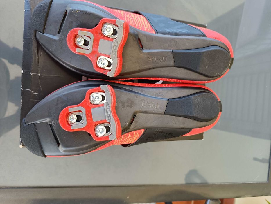Sapatos de ciclismo de estrada Fizik Vento Infinito Carbon 2