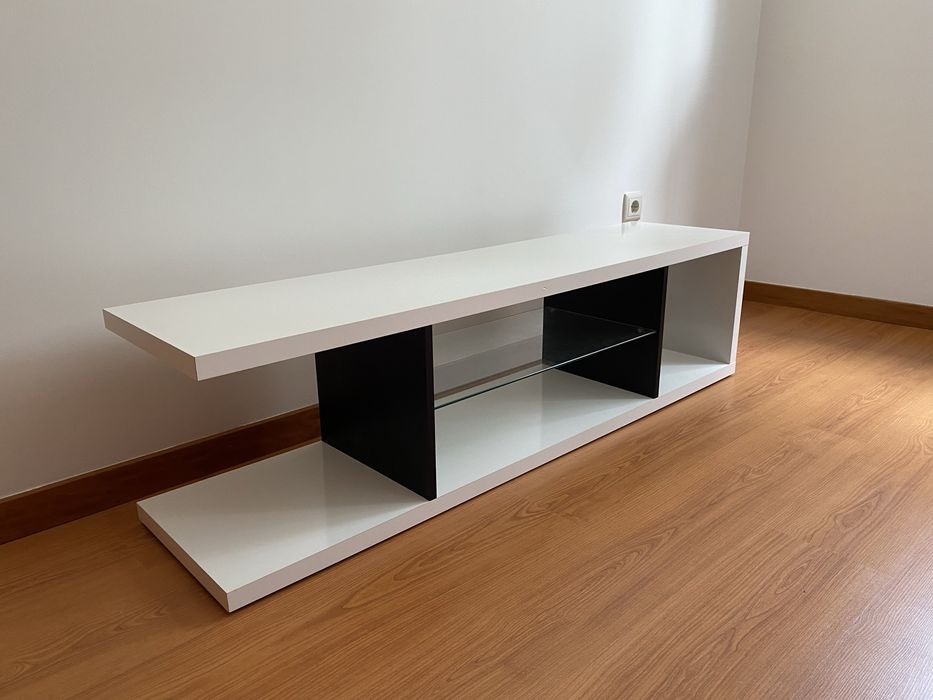 Móvel de sala para TV