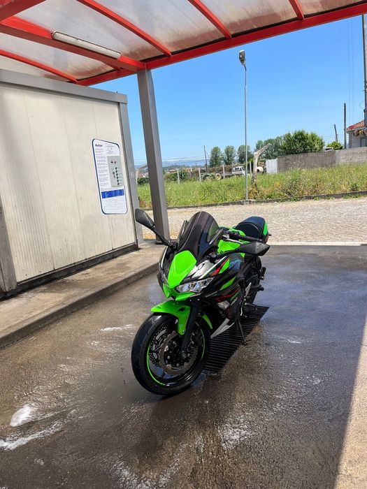 Kawasaki Ninja 650 KRT Edition