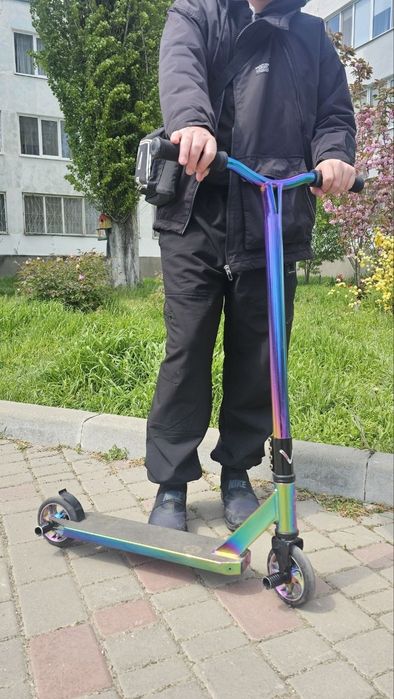 Самокат трюковой хамелеон