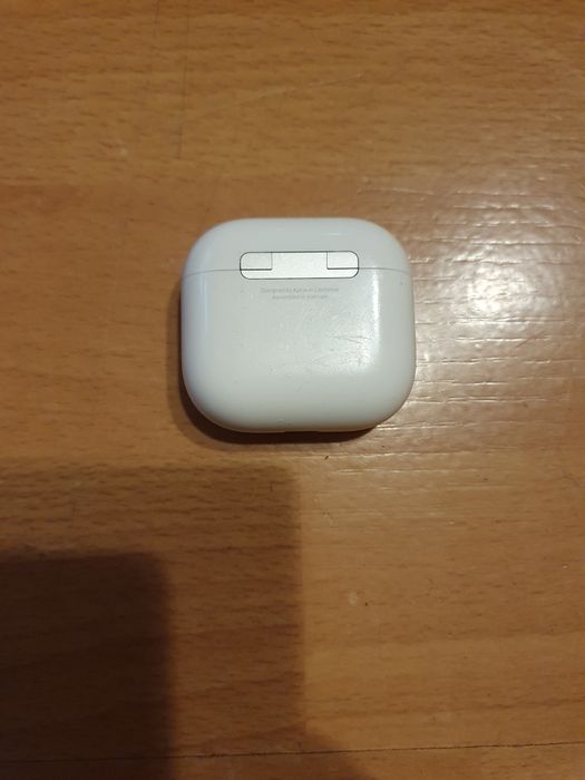 Słuchawki Apple AirPods 4 - A3058 - ORYGINAŁ !!!