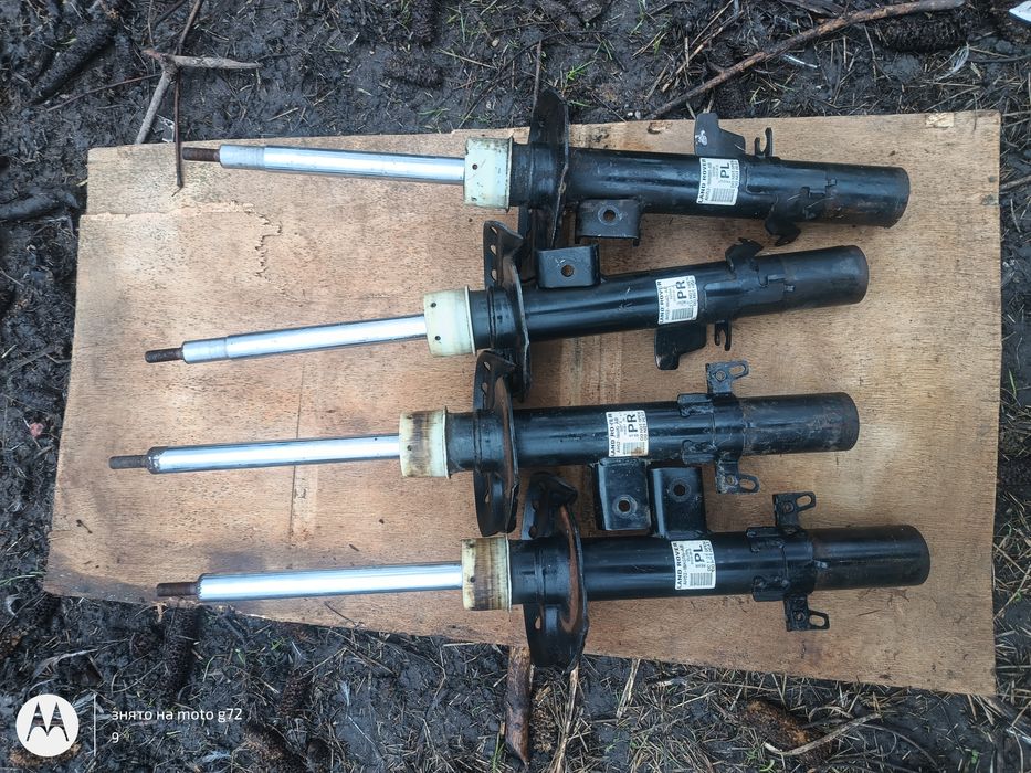 Стойки мортизатор Land Rower.