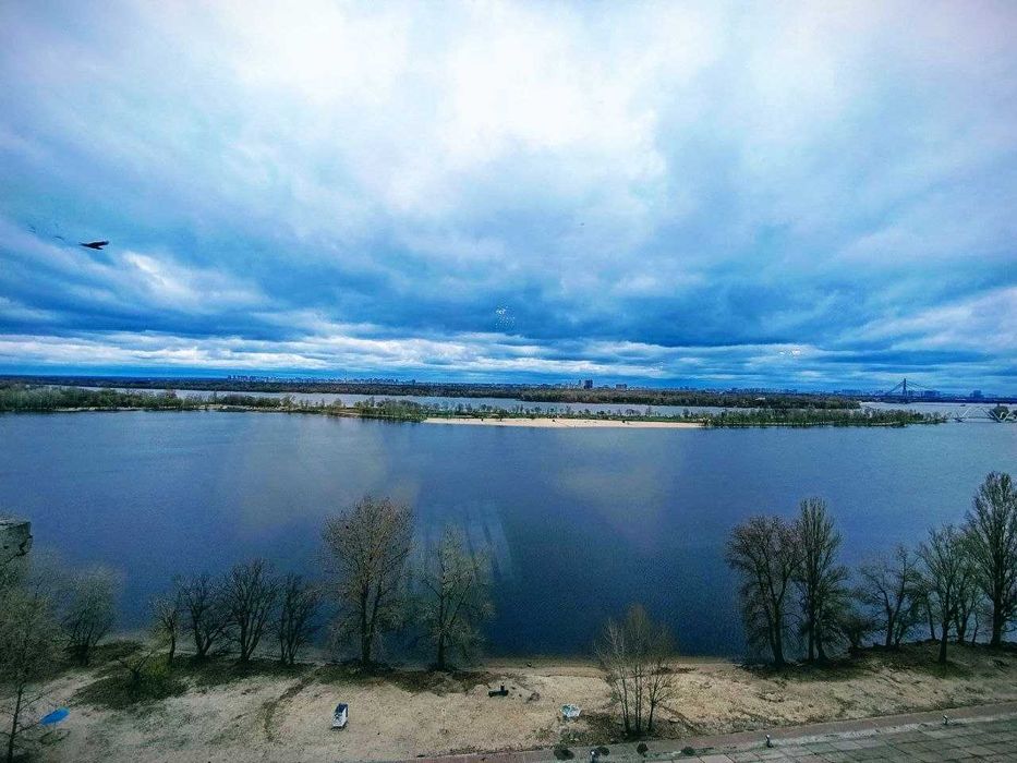 Зустріч світанку з чудовим краєвидом на Дніпро міст ХВИЛЮ та острів ПАРК продаж 2К квартира 65м2 ОболонськА НабережнА Івасюка Сталінграда Оболонь