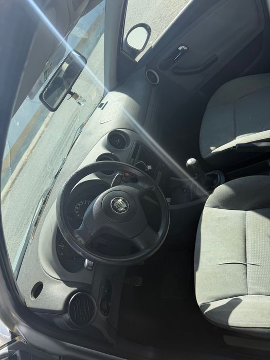 Vendo seat Ibiza gasóleo - 2002 — photo 4