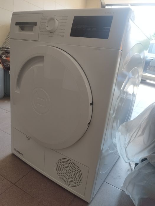 Сушка BOSCH  WTN83203