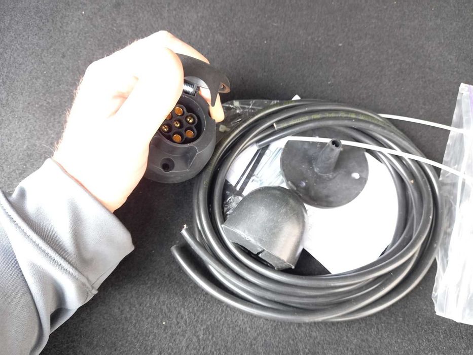 Фаркоп Тесла Tesla Model Y 2020+, фаркопи виробництво, нові!