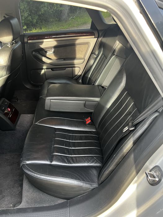Audi A8 D3 niski przebieg !!!