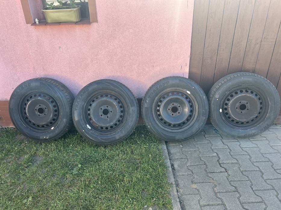 Opony 215/60/16 z felgami  ford mondeo mk5 5x108