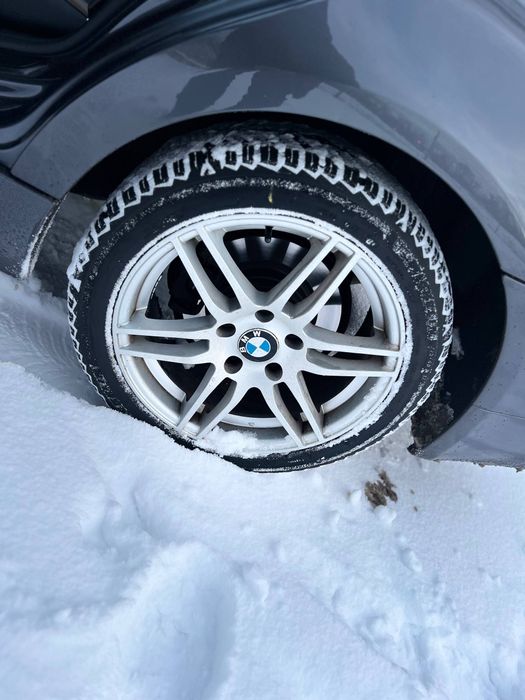 Продам BMW E90 2006