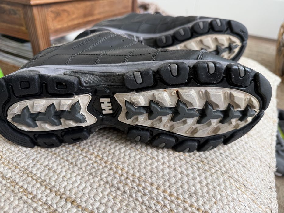 Saptos  Helly Hansen