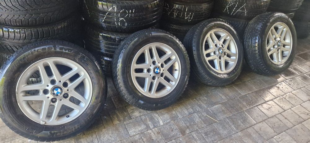 Felgi aluminiowe z oponami BMW 15" 5x120