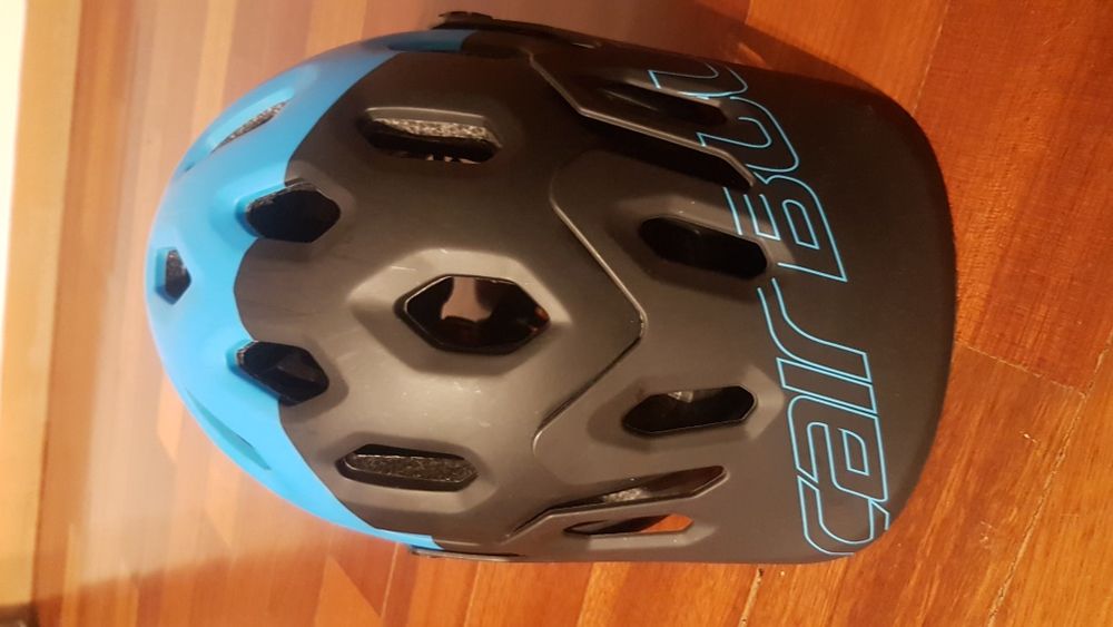 Capacete de enduro