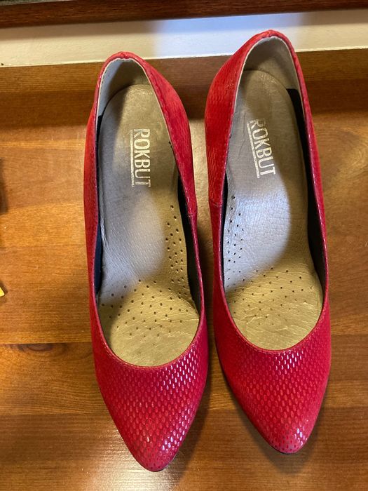 Buty czerwone polski producent