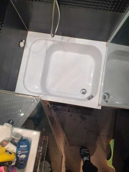 Kabina prysznicowa z brodzikiem