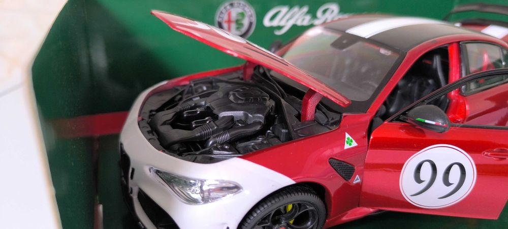 1/18 Bburago Alfa Romeo Giulia GTA