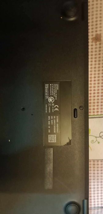 Vendo urgente este PC portátil ASUS completo