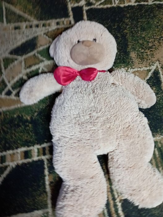 Duży  miś  90  cm