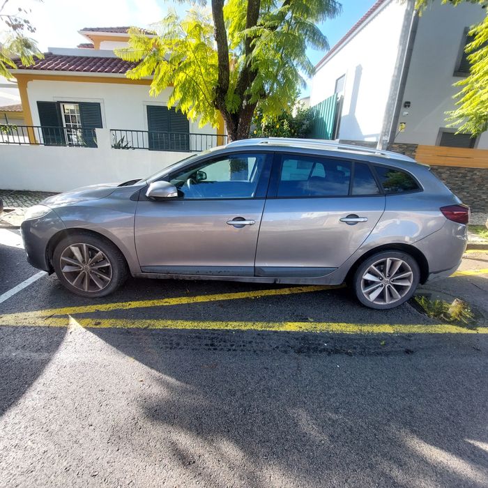 Automóvel para venda