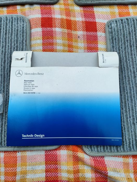 Dywaniki Mercedes CLK W208 C208