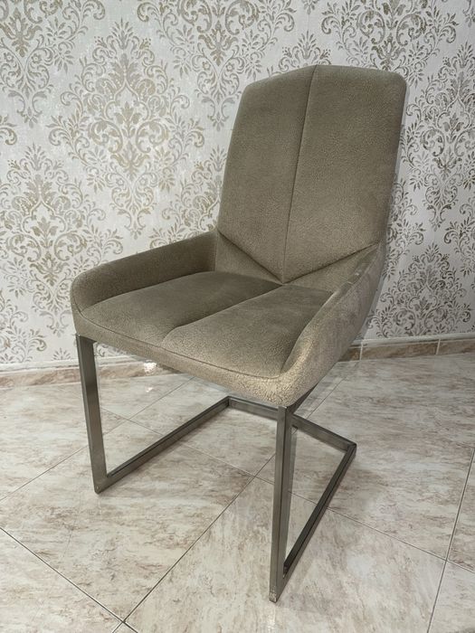 Conjunto 4 cadeiras em tecido