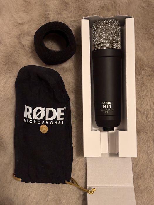 RØDE NT1 Signature Series Black