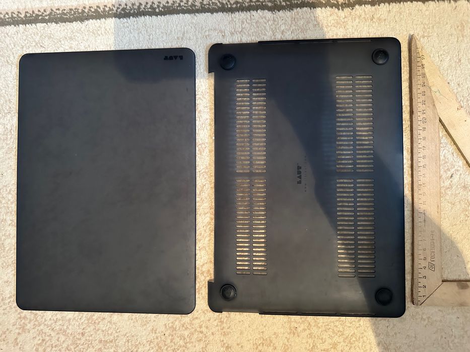 Чехол-накладка LAUT , оригинал, для Macbook 13“