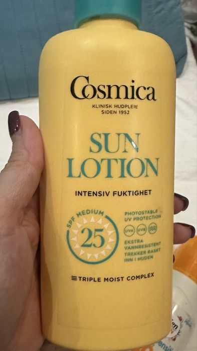 Cosmika Норвегія spf 25 Сонцезахисний лосьйон для тіла 200 мл