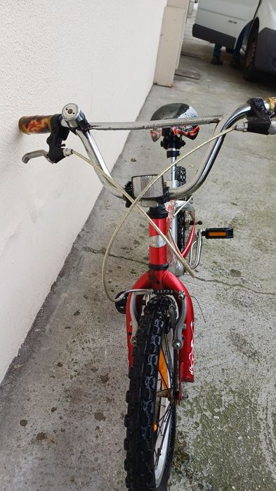 Bicicleta criança com descanso