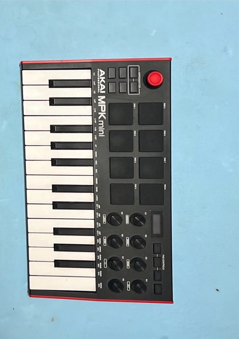 AKAI MPK mini + Nektar Impact GX49 bundle