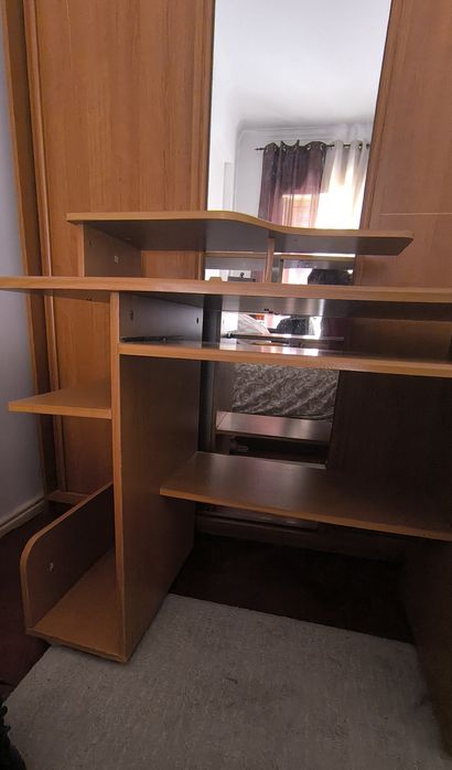 Secretária / mesa computador