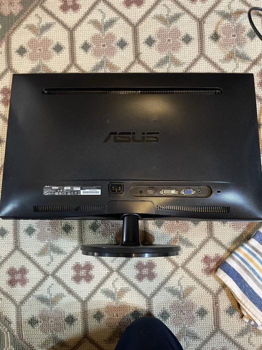 Monitor ASUS 22’’ como novo