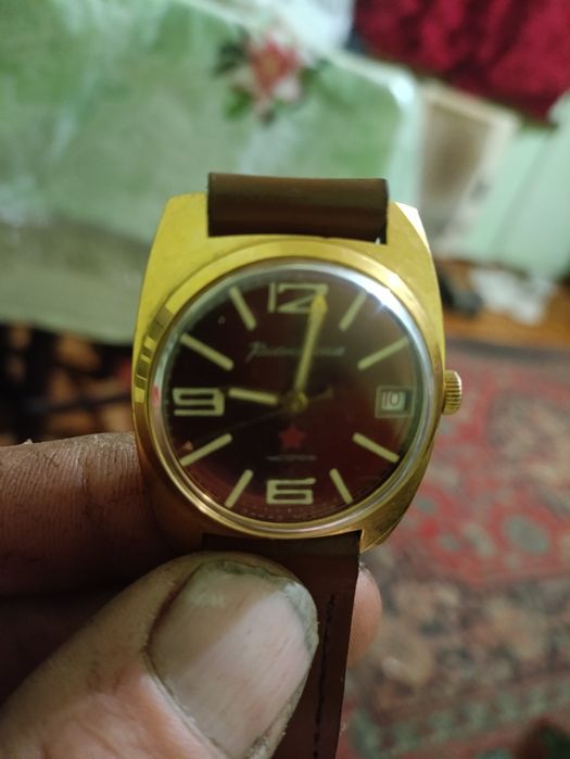 Продам часы командирские