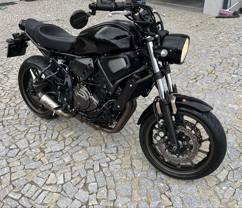 Vendo moto xsr 700