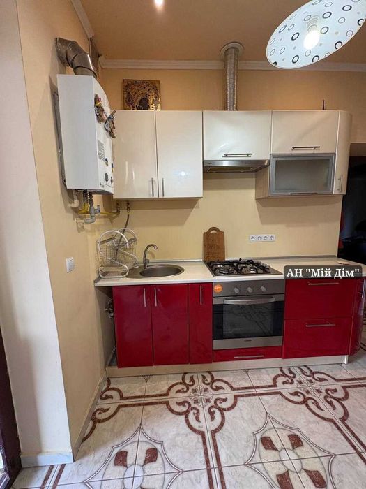 Продається гарний будинок