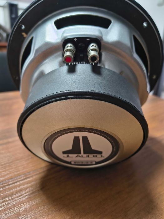 JL AUDIO Subwoofer 8W3v3-4