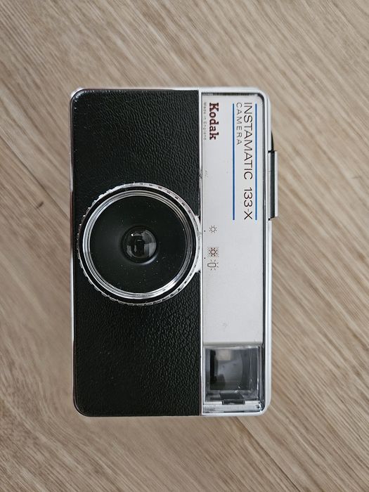 Kodak Instamatic 133X com bolsa original